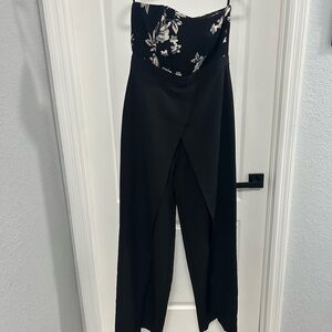 White House Black Market Black and White Floral Pantsuit